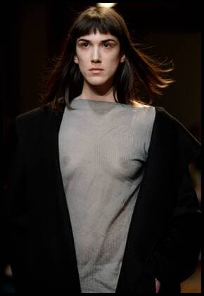 . 20 02 2016. London, United Kingdom. Barbara Casasola show at London Fashion Week A W 2016-Day Two. The Barbara Casasola Autumn Winter 2016, collection on day 2 of London Fashion Week.  xAndrewxParsonsx xi-Imagesx IIM-12009-0018