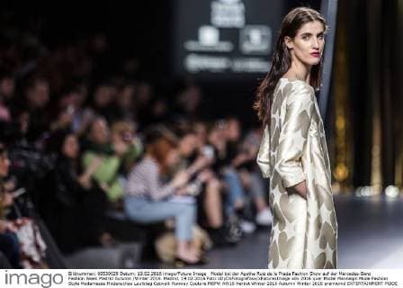 Model bei der Agatha Ruiz de la Prada Fashion Show auf der Mercedes-Benz Fashion Week Madrid Autumn Winter 2016. Madrid, 19.02.2016 Foto:xDyDxFotografosx xFuturexImage