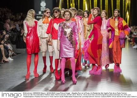 Ãgatha Ruiz de la Prada mit Models bei der Agatha Ruiz de la Prada Fashion Show auf der Mercedes-Benz Fashion Week Madrid Autumn Winter 2016. Madrid, 19.02.2016 Foto:xDyDxFotografosx xFuturexImage