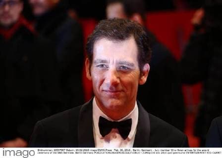 Feb. 20, 2016 - Berlin, Germany - Jury member Clive Owen arrives for the award ceremony of the 66th Berlinale. Berlin Germany - ZUMAp133
