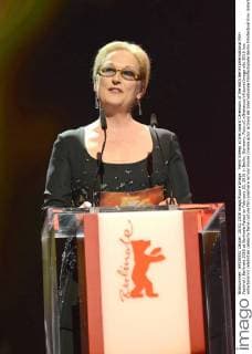 Meryl Streep at the Award Ceremony of the 66th Berlin International Film Festival Berlinale 2016 at Berlinale Palast on February 20, 2016 in Berlin, Germany. Foto:xC.xNiehausx xFuturexImage