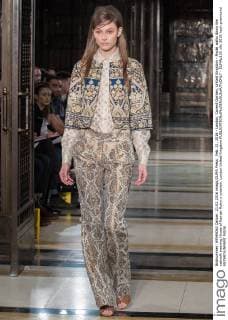 Feb. 21, 2016 - London, Covent Garden, United Kingdom - Model walks down the catwalk wearing House of Kamair Rokni s creation. London United Kingdom - ZUMAp133