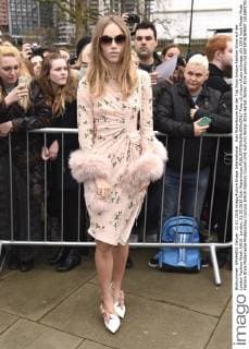Suki Waterhouse bei der Top Shop Unique Fashion Show auf der London Fashion Week AW16. London, 21.02.2016 Suki Waterhouse  Foto:xS.xVasx xFuturexImage
