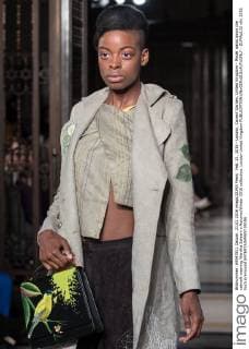 Feb. 21, 2016 - London, Covent Garden, United Kingdom - Model walks down the catwalk wearing Wardha Saleem s Autumn Winter 2016 collection. London United Kingdom - ZUMAp133