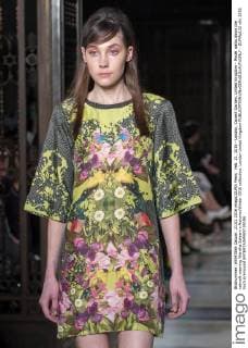 Feb. 21, 2016 - London, Covent Garden, United Kingdom - Model walks down the catwalk wearing Wardha Saleem s Autumn Winter 2016 collection. London United Kingdom - ZUMAp133