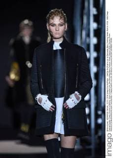 Desfile de Alvarno en la Mercedes Benz Fashion Week Madrid 2016. 588 Diego Puerta Cordon Press Alvarno s fashion show framed into the Mercedes Benz Fashion Week Madrid 2016. Cordon Press  DiegoxPuerta