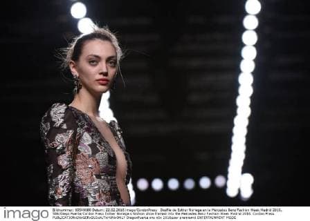 Desfile de Esther Noriega en la Mercedes Benz Fashion Week Madrid 2016. 588 Diego Puerta Cordon Press Esther Noriega s fashion show framed into the Mercedes Benz Fashion Week Madrid 2016. Cordon Press  DiegoxPuerta