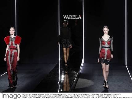Model take to the catwalk wearing a creation of the Autumn Winter 2016-17 collection by Spanish fashion label Varela during the fifth day of the Mercedes-Benz Fashion Week Madrid held at Ifema exhibition site in Madrid, Spain, 22 February 2016. MBFWM runs from 18 until 23 February 2016. MERCEDES-BENZ FASHION WEEK MADRID !ACHTUNG: NUR REDAKTIONELLE NUTZUNG!  20160222-635917707238848689