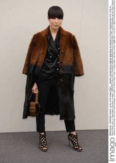 Swedish actress Noomi Rapace attending the Burberry Prorsum Womenswear A W 2016 on West Albert Lawn in Kensington Gardens, London. FEBRUARY 22nd 2016  PTYx16459