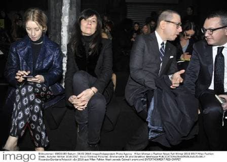 Milan Woman s Fashion Week Fall Winter 2016 2017 Milan Fashion Week, Autumn Winter 2016 2017. Gucci frontrow Pictured: Emmanuelle Alt and Jonathan Newhouse  RiccardoxGiordano fotosicki