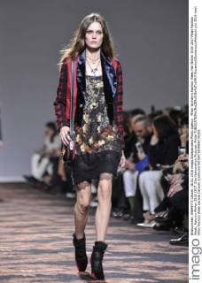 Milan Woman s Fashion Week Fall Winter 2016 2017 Milan Fashion Week, Autumn Winter 2016 2017. Etro fashionshow Pictured: Model  RiccardoxGiordanox xfotosicki