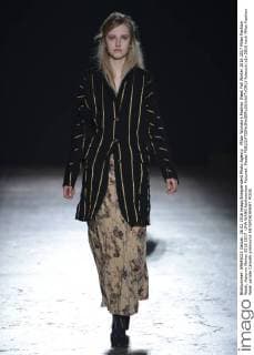 Milan Woman s Fashion Week Fall Winter 2016 2017 Milan Fashion Week, Autumn Winter 2016 2017. UMA WANG fashionshow Pictured: Model  fotosicki