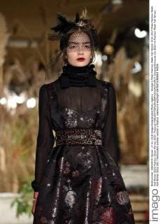 Woman s Milan Fashion Week Fall Winter 2016 2017 Milan Fashion Week Fall Winter 2016 Fashion Show Marras 2017. Pictured  SimonaxChioccia