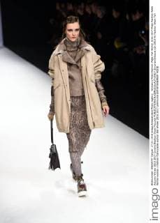 Woman s Milan Fashion Week Fall Winter 2016 2017 Milan Fashion Week Autumn Winter 2016 2017 Cividini Ifashion Show Pictured  SimonaxChioccia