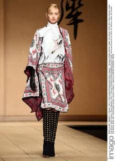 Woman s Milan Fashion Week Fall Winter 2016 2017 Milan Fashion Week Fall Winter 2016 Fashion Show Biagiotti 2017. Pictured  SimonaxChioccia