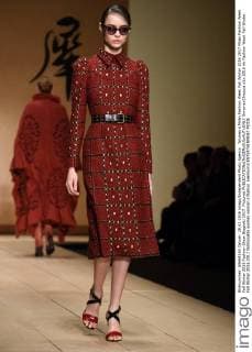 Woman s Milan Fashion Week Fall Winter 2016 2017 Milan Fashion Week Fall Winter 2016 Fashion Show Biagiotti 2017. Pictured  SimonaxChioccia