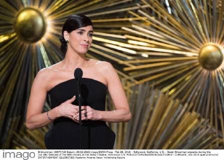 Feb 28, 2016 - Hollywood, California, U.S. - Sarah Silverman presents during the live ABC Telecast of The 88th Oscars at the Dolby Theatre. Hollywood U.S. - ZUMAz03_