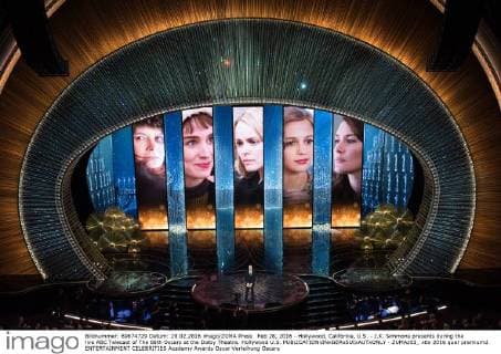 Feb 28, 2016 - Hollywood, California, U.S. - J.K. Simmons presents during the live ABC Telecast of The 88th Oscars at the Dolby Theatre. Hollywood U.S. - ZUMAz03_