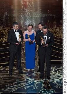 Feb 28, 2016 - Hollywood, California, U.S. - (From left) Mark Ardington, Sara Bennett, Andrew Whitehorse, and Paul Norris accept the Oscar for Achievement in visual effects, for work on œEx Machina during the live ABC Telecast of The 88th Oscars at the Dolby Theatre. Hollywood U.S. - ZUMAz03_