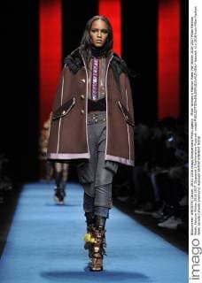 Milan Woman s Fashion Week Fall Winter 2016 2017 Milan Fashion Week, Autumn Winter 2016 2017. Dsquared 2 Fashionshow Pictured: model  fotosicki