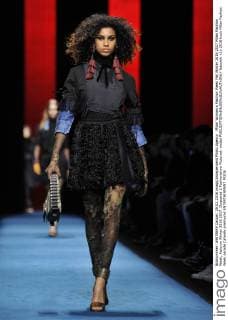 Milan Woman s Fashion Week Fall Winter 2016 2017 Milan Fashion Week, Autumn Winter 2016 2017. Dsquared 2 Fashionshow Pictured: model  fotosicki