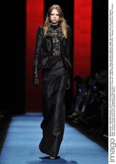 Milan Woman s Fashion Week Fall Winter 2016 2017 Milan Fashion Week, Autumn Winter 2016 2017. Dsquared 2 Fashionshow Pictured: model  fotosicki