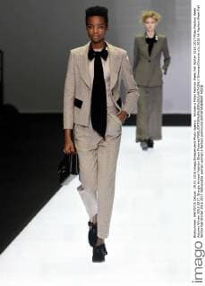 Woman s Milan Fashion Week Fall Winter 2016 2017 Milan Fashion Week Autumn Winter 2016 2017. Giorgio Armani Fashion Show Pictured  SimonaxChioccia
