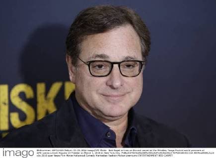 Bob Saget arrives on the red carpet at the Whiskey Tango Foxtrot world premiere at AMC Loews Lincoln Square 13 Theater on March 1, 2016 in New York City.  NYP20160301118 JOHNxANGELILLO