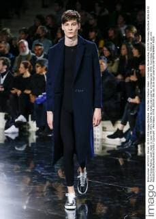 Paris Men s Fashion Week - Courreges Modenschau 205350 Marineau Starface 2016-03-02 Paris France Fashion week ready to wear AW 2016. Defile de mode pret a porter printemps ete 2016. Courrèges. Editorial use only  Copyright: xMarineaux STAR_205350_006