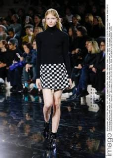 Paris Men s Fashion Week - Courreges Modenschau 205350 Marineau Starface 2016-03-02 Paris France Fashion week ready to wear AW 2016. Defile de mode pret a porter printemps ete 2016. Courrèges. Editorial use only  Copyright: xMarineaux STAR_205350_023