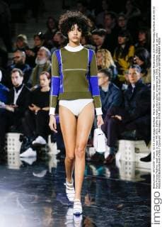 Paris Men s Fashion Week - Courreges Modenschau 205350 Marineau Starface 2016-03-02 Paris France Fashion week ready to wear AW 2016. Defile de mode pret a porter printemps ete 2016. Courrèges. Editorial use only  Copyright: xMarineaux STAR_205350_032