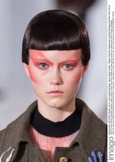 Paris Fashion Week - Maison Margiela Modenschau 205356 Marineau Starface 2016-03-02 Paris France Maison Margiela Fashion week ready to wear AW 2016. Defile de mode pret a porter printemps ete 2016. Maison Margiela. Editorial use only  Copyright: xMarineaux STAR_205356_022