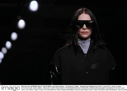 Paris Fashion Week - Wanda Nylon Modenschau Fashion week Paris , ready to wear, fall winter 2016, Wanda Nylon, 644 cordon Cordon Press  alfonsoxjimenezxvalero Wanda Nylon, Fashion week Paris , 2nd March, ready to wear, fall