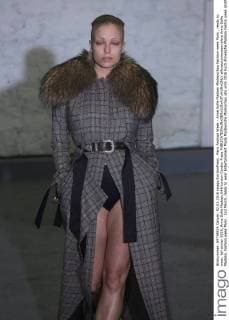 Paris Fashion Week - Anne Sofie Madsen Modenschau Fashion week Paris , ready to wear, fall winter 2016, Anne Sofie Madsen,644 cordon Cordon Press  alfonsoxjimenezxvalero Anne Sofie Madsen, Fashion week Paris , 2nd March, ready to wear