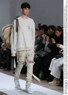 Paris Fashion Week - ih nom uh nit Modenschau Fashion week Paris , ready to wear, fall winter 2016, Ih Nom Uh Nit,644 cordon Cordon Press  alfonsoxjimenezxvalero Ih Nom Uh Nit, Fashion week Paris , 2nd March, ready to wear, fa