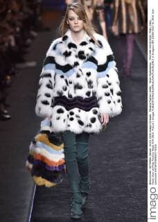 Mailand Fashion Week - Fendi Modenschau . Pics filed 03 03 2016. Milan, Italy. Fendi show at Milan Fashion Week A W 2016. Picture i-Images  xi-Imagesx IIM-12096-0027