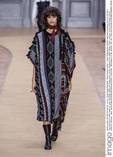 Paris Fashion Week - Chloe Modenschau 205392 Marineau Starface 2016-03-03 Paris France Fashion week ready to wear AW 2016. Defile de mode pret a porter automne hiver 2016.Chloe. Chloé , autumn-winter 2016 Paris, France Editorial use only _sans_perso  Copyright: xMarineaux STAR_205392_041