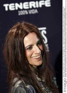 Cadena Dial Musik Preisverleihung in Madrid Spanish singer Bebe poses as she arrives at Cadena Dial awards celebrated today in Tenerife, Canary Islands, Spain, 03 March 2016. EFE Cristóbal García CADENA DIAL MUSIC AWARDS !ACHTUNG: NUR REDAKTIONELLE NUTZUNG!  GRA571 20160303-635926462368644134