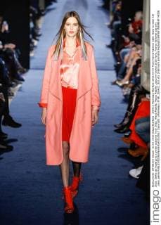 205422 Marineau Starface 2016-03-03 Paris France Fashion week ready to wear AW 2016. Defile de mode pret a porter automne hiver 2016. Alexis Mabille. Alexis Mabille , autumn-winter 2016 Paris, France Editorial use only _sans_perso  Copyright: xMarineaux STAR_205422_010