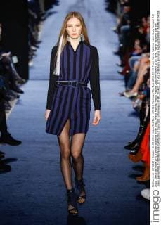 205422 Marineau Starface 2016-03-03 Paris France Fashion week ready to wear AW 2016. Defile de mode pret a porter automne hiver 2016. Alexis Mabille. Alexis Mabille , autumn-winter 2016 Paris, France Editorial use only _sans_perso  Copyright: xMarineaux STAR_205422_027