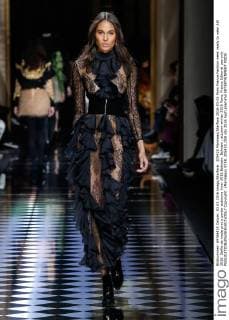 205420 Marineau Starface 2016-03-03 Paris France Fashion week ready to wear AW 2016. Defile de mode pret a porter automne hiver 2016.Balmain. Balmain , autumn-winter 2016 Paris, France Editorial use only  Copyright: xMarineaux STAR_205420_058