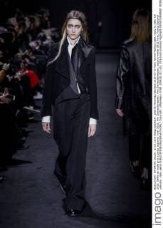205428 Marineau Starface 2016-03-03 Paris France Fashion week ready to wear AW 2016. Defile de mode pret a porter automne hiver 2016. Ann Demeulemeester. Ann Demeulemeester, autumn-winter 2016 Paris, France Editorial use only _sans_perso  Copyright: xMarineaux STAR_205428_013