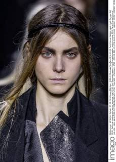 205428 Marineau Starface 2016-03-03 Paris France Fashion week ready to wear AW 2016. Defile de mode pret a porter automne hiver 2016. Ann Demeulemeester. Ann Demeulemeester, autumn-winter 2016 Paris, France Editorial use only _sans_perso  Copyright: xMarineaux STAR_205428_031