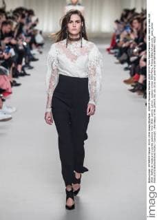 205429 Marineau Starface 2016-03-03 Paris France Fashion week ready to wear AW 2016. Defile de mode pret a porter automne hiver 2016. Lanvin. Lanvin , autumn-winter 2016 Paris, France Editorial use only _sans_perso  Copyright: xMarineaux STAR_205429_002