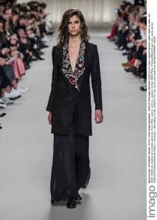 205429 Marineau Starface 2016-03-03 Paris France Fashion week ready to wear AW 2016. Defile de mode pret a porter automne hiver 2016. Lanvin. Lanvin , autumn-winter 2016 Paris, France Editorial use only _sans_perso  Copyright: xMarineaux STAR_205429_037