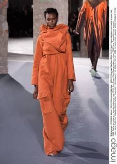 205433 Marineau Starface 2016-03-03 Paris France Fashion week ready to wear AW 2016. Defile de mode pret a porter automne hiver 2016. Rick Owens Rick Owens, autumn-winter 2016 Paris, France Editorial use only _sans_perso  Copyright: xMarineaux STAR_205433_020