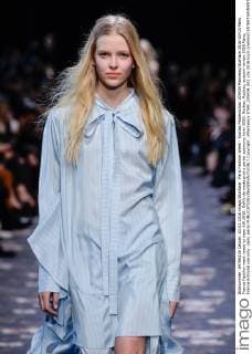Paris Fashion Week - Rochas Modenschau 205434 Marineau Starface 2016-03-03 Paris France Fashion week ready to wear AW 2016. Defile de mode pret a porter automne hiver 2016. Rochas. Rochas, autumn-winter 2016 Paris, France Editorial use only _sans_perso  Copyright: xMarineaux STAR_205434_002