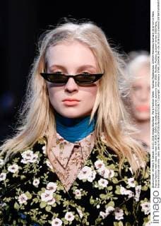 Paris Fashion Week - Rochas Modenschau 205434 Marineau Starface 2016-03-03 Paris France Fashion week ready to wear AW 2016. Defile de mode pret a porter automne hiver 2016. Rochas. Rochas, autumn-winter 2016 Paris, France Editorial use only _sans_perso  Copyright: xMarineaux STAR_205434_040