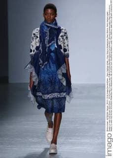 Paris Fashion Week - Raul Mishra Modenschau Raul Mishra, Paris fashion week , Ready to wear Fall Winter 2016 Paris , 644 Cordon Cordon Press  alfonsoxjimenezxvalero Raul Mishra show, Ready to wear Fall Winter 2016 Paris