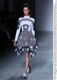 Paris Fashion Week - Raul Mishra Modenschau Raul Mishra, Paris fashion week , Ready to wear Fall Winter 2016 Paris , 644 Cordon Cordon Press  alfonsoxjimenezxvalero Raul Mishra show, Ready to wear Fall Winter 2016 Paris